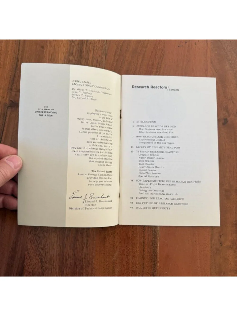Research Reactors Booklet US Atomic Energy Commission Understanding Atom Vintage